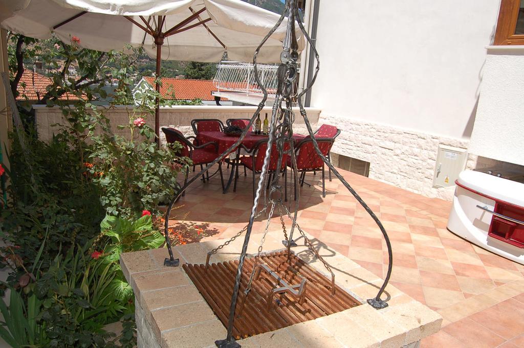 Apartments Peranovic Kotor Exterior photo
